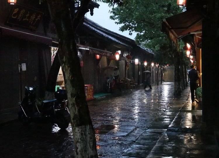 《父亲讲过的陈庄战斗》